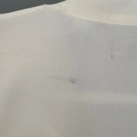 Tahari Ivory Pleated Blouse - nwt - Picture 6 of 9